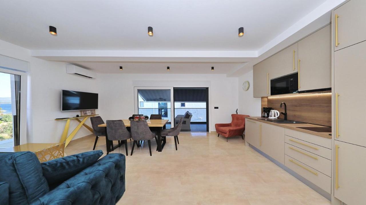 Adastra Apartments Масленица Екстериор снимка